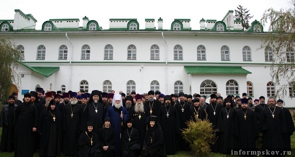Фото с pskov-eparhiya.ru