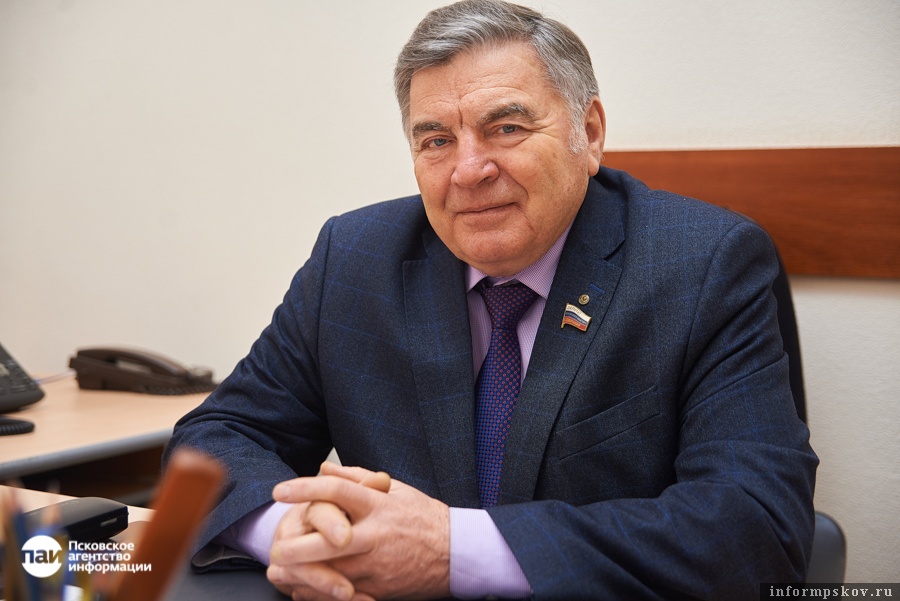Анатолий Копосов