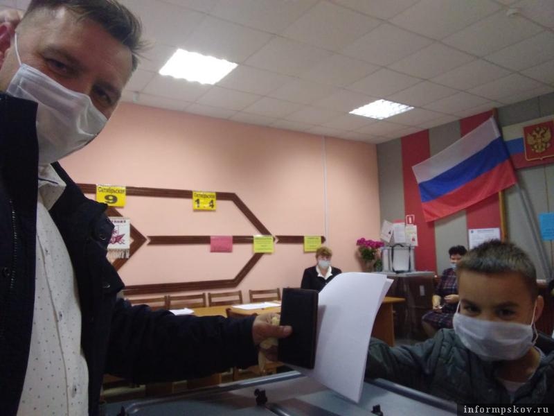 Фото: пресс-служба администрации Псковского района.