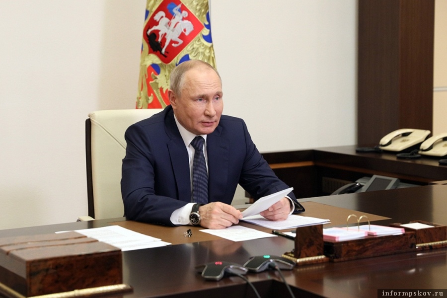 Президент высказался против принудительной вакцинации от коронавируса. Фото Сергей Ильин / ТАСС  