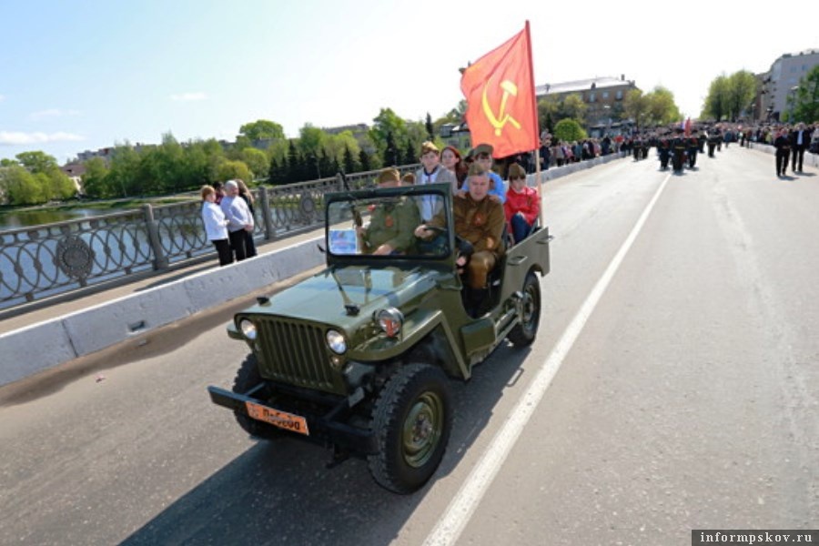 Из-за коронавируса мероприятия ко Дню Победы в Великих Луках пройдут ограниченно. Фото Луки.ру