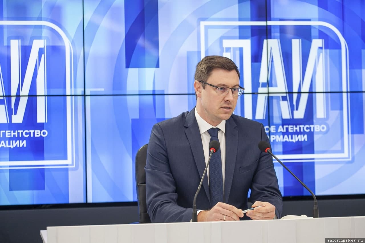 Александр Юров