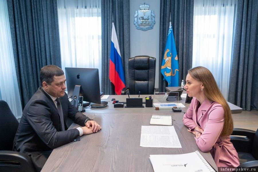 Губернатор Псковской области обсудил молодёжные инициативы региона