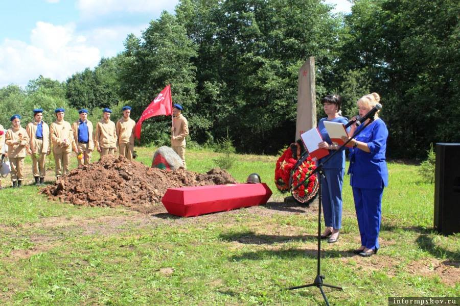 В деревне Бодрёнки перезахоронили останки воинов.Фото: Telegram