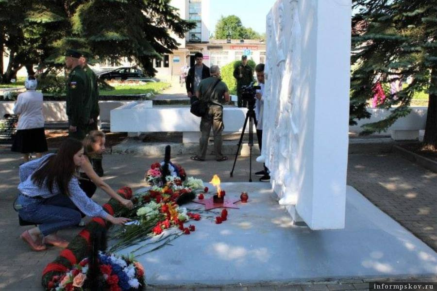 Островский район празднует 78-ю годовщину освобождения от немецко-фашистских захватчиков. Фото: Telegram