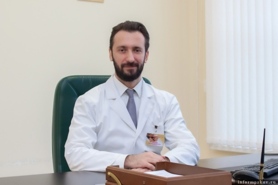 Главврач Псковского перинатального центра Николай Красиков. Фото: Luki-News