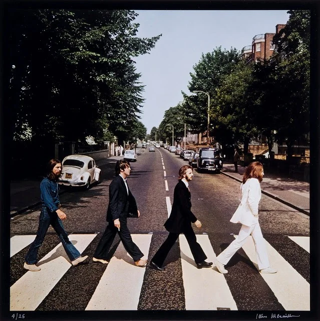 Обложка альбома Abbey Road группы The Beatles. Wikipedia.org