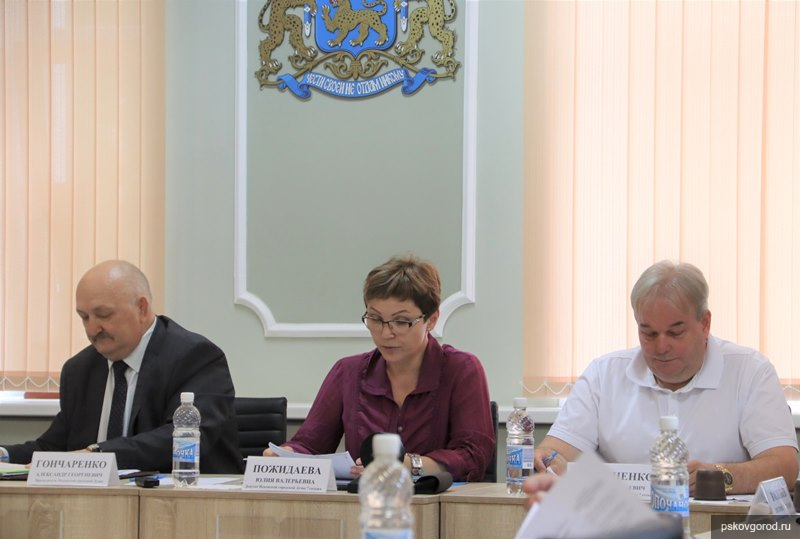 Фото: пресс-служба Псковской городской Думы
