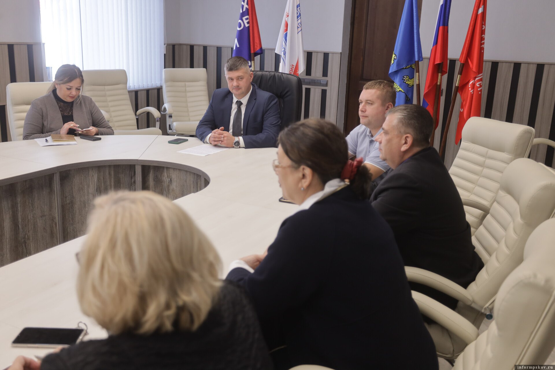 Важные поправки намерены внести псковские профсоюзы в региональное трёхстороннее соглашение. Фото здесь и далее: Андрей Степанов