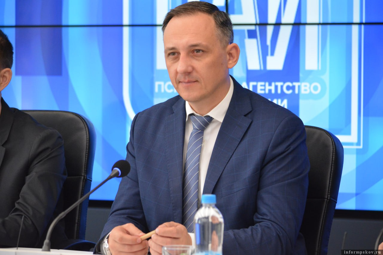 Жители Псковской области могут принять участие во Всероссийской экологической акции «БумБатл» до 15 ноября. На фото Сергей Грахов. Фото: ПАИ