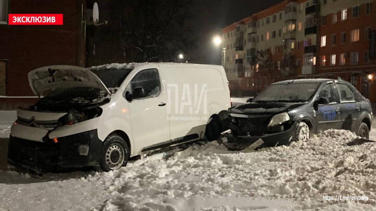 Стали известны подробности вчерашнего ДТП в Великих Луках. Фото: Telegram-канал «ПАИ. Псковская сводка»