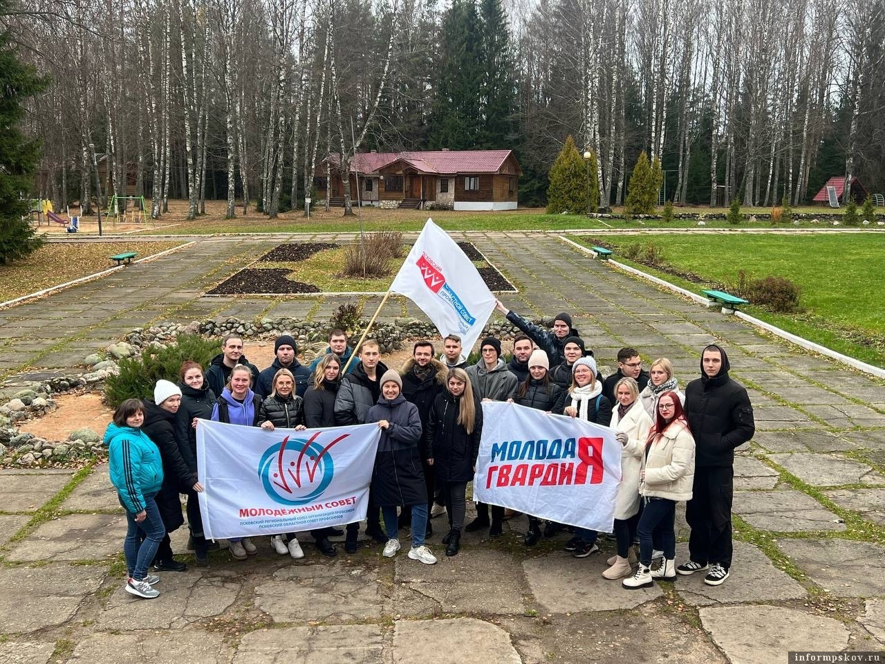 Молодёжный совет Псковского облсовпрофа провёл выездное заседание. Фото здесь и далее: пресс-служба Псковского облсовпрофа