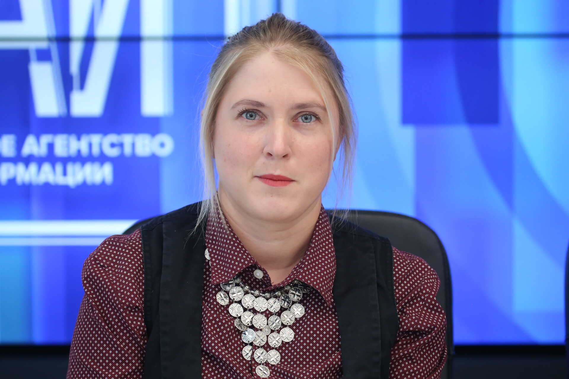 Псковичам дали совет по прохождению этнографического диктанта. На фото активистка Печорской районной общественной организации «Этнокультурное общество народа Сето» Елена Вариксоо