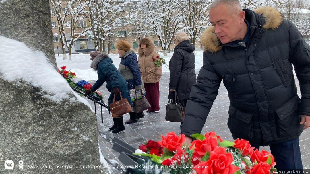День памяти Клавдии Назаровой прошёл в Острове. Фото здесь и далее: администрация Островского района