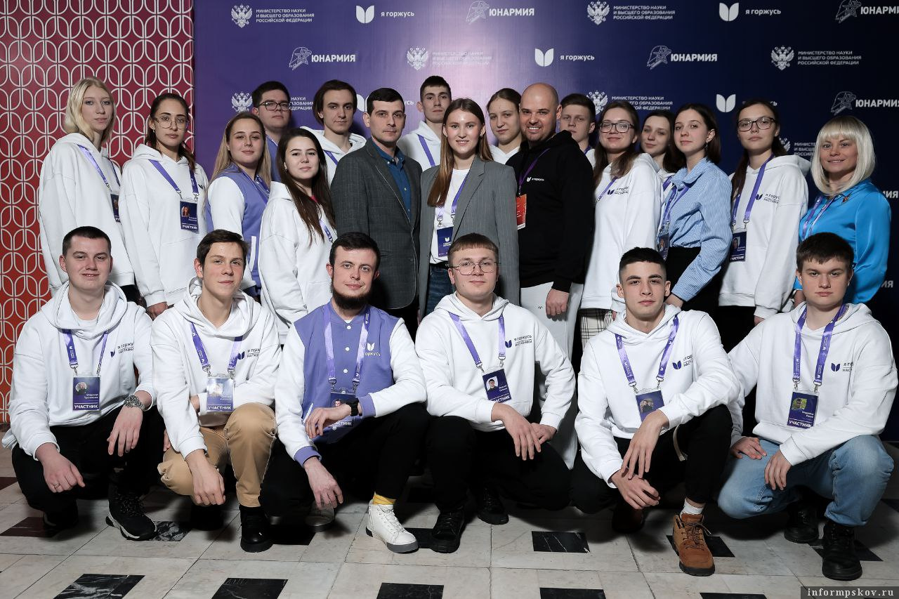 Инициатива юнармейцев ПсковГУ вошла в пятёрку лучших среди проектов «Я горжусь. Наставники». Фото здесь и далее: пресс-служба ПсковГУ