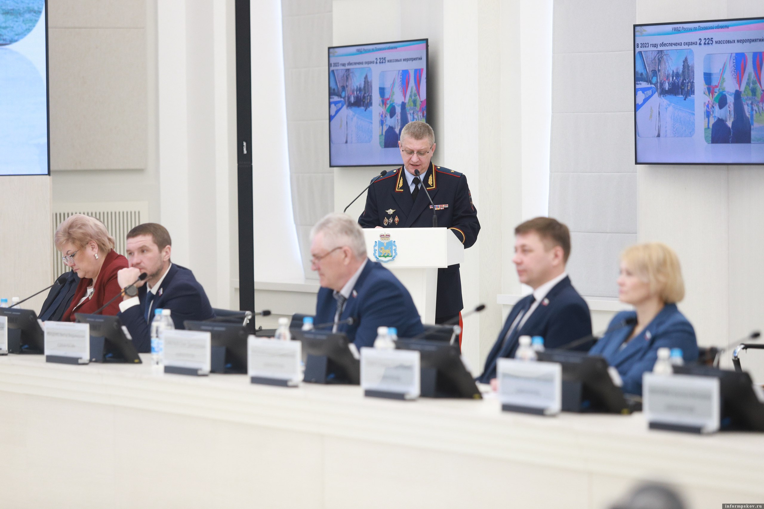 Алексей Овсянников. Фото: пресс-служба Псковского областного Собрания депутатов