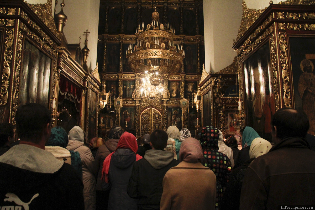 Более 120 богослужений пройдёт в Псковской области в честь Пасхи. Фото: ПАИ