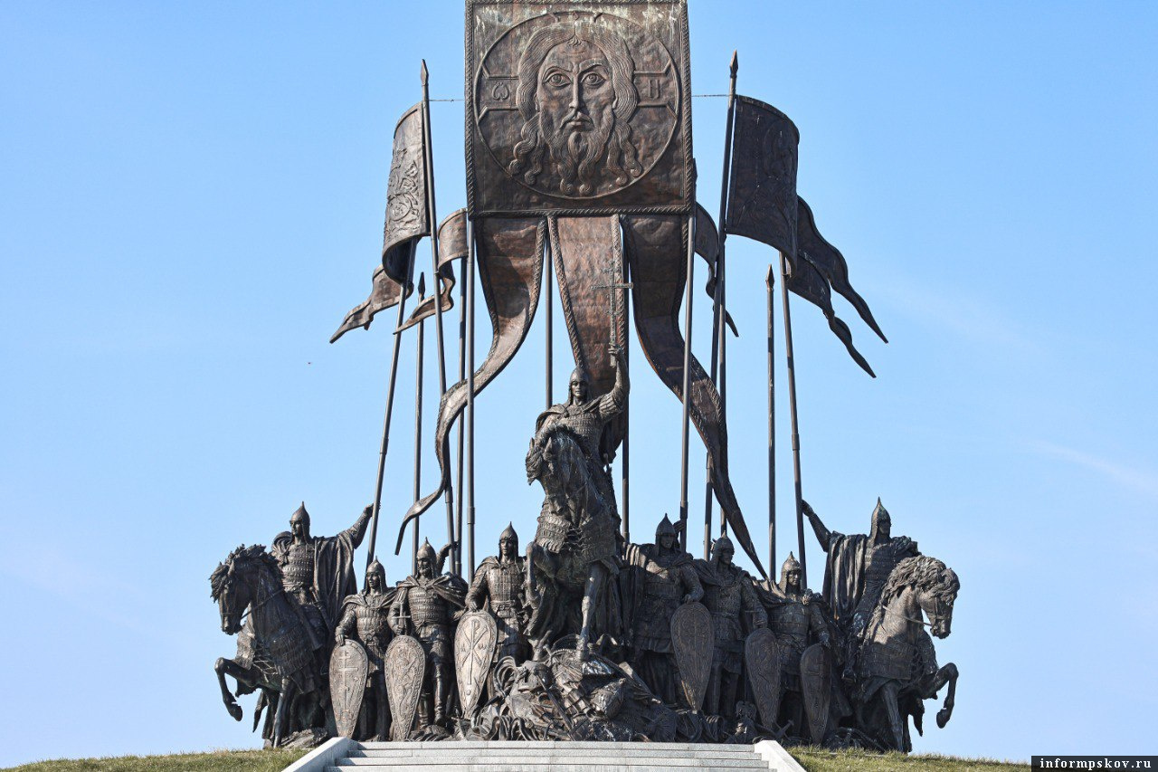 Монумент в Самолве. Фото здесь и далее: ПАИ