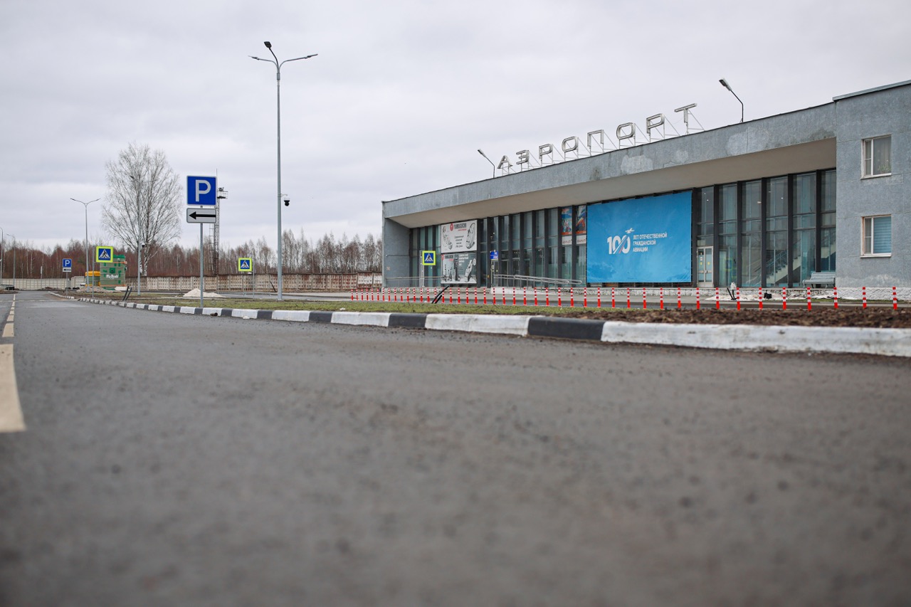 Wi-Fi в псковском аэропорту может обеспечивать интернетом одновременно 400 человек. Фото: ПАИ