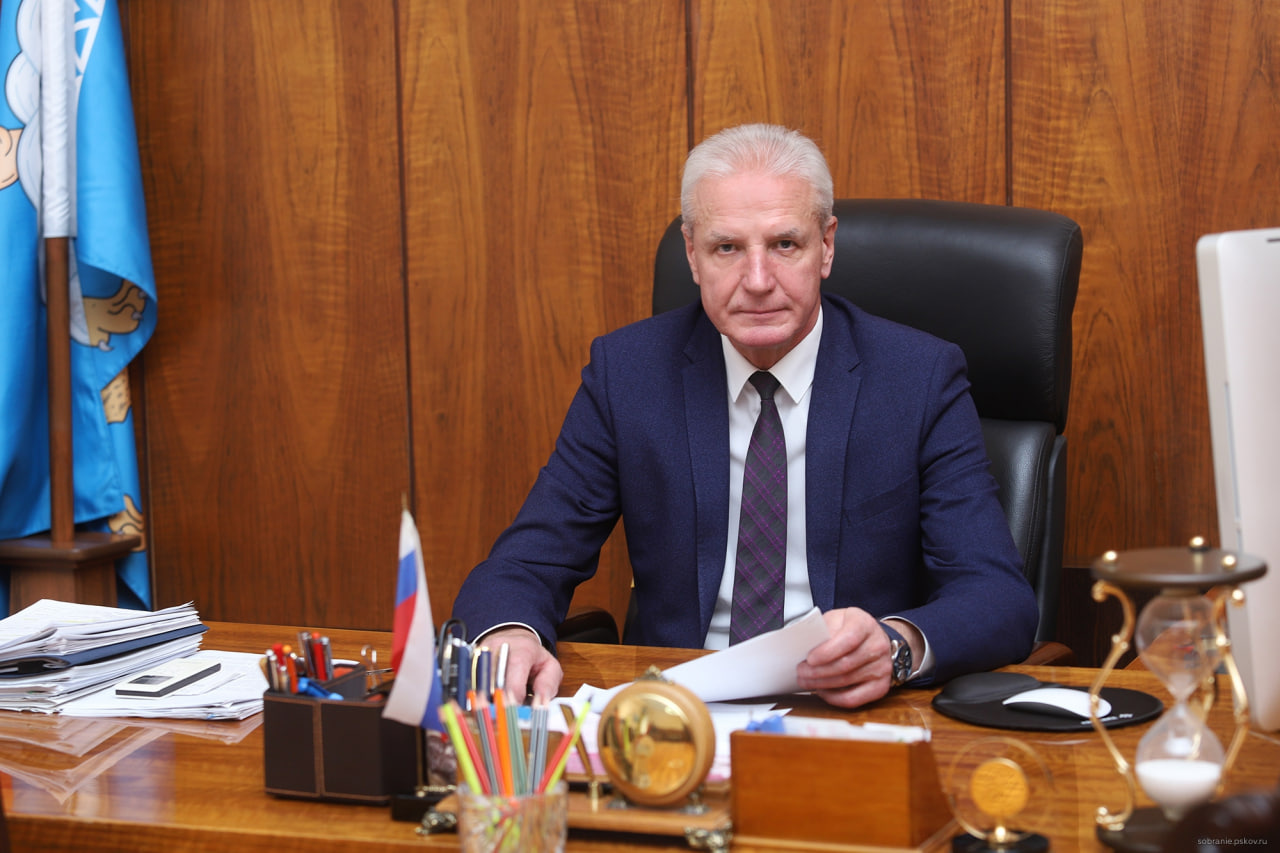 Александр Котов. Фото: пресс-служба Псковского областного Собрания депутатов