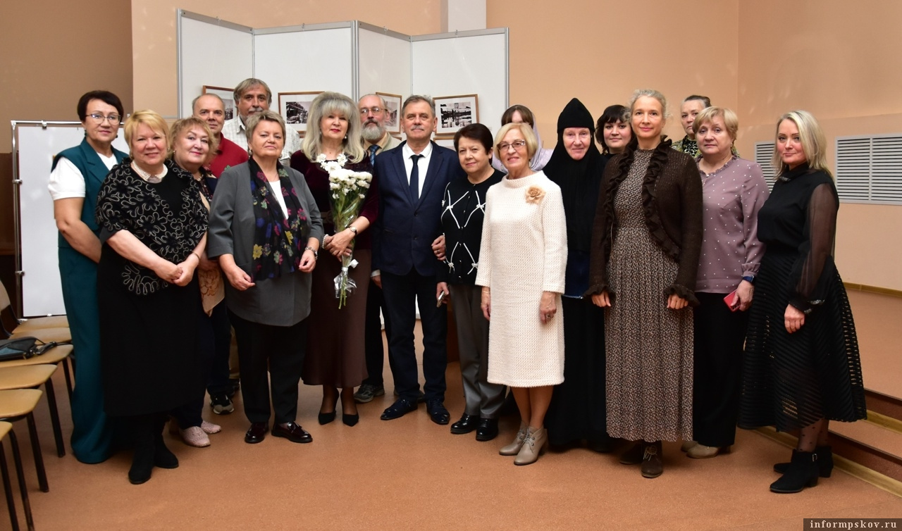 Фото: Великолукская центральная библиотека