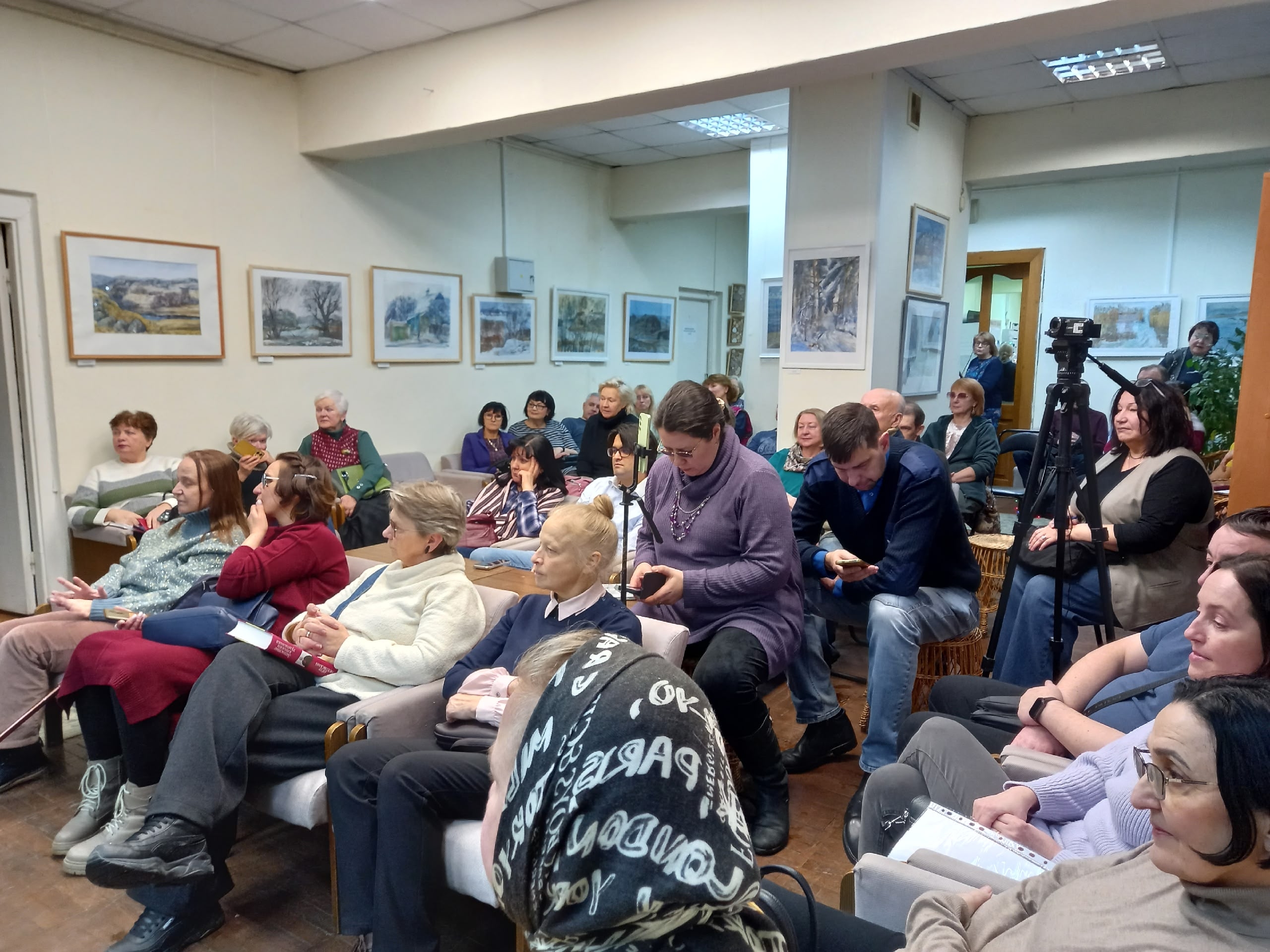 Фото: Центральная городская библиотека на Конной