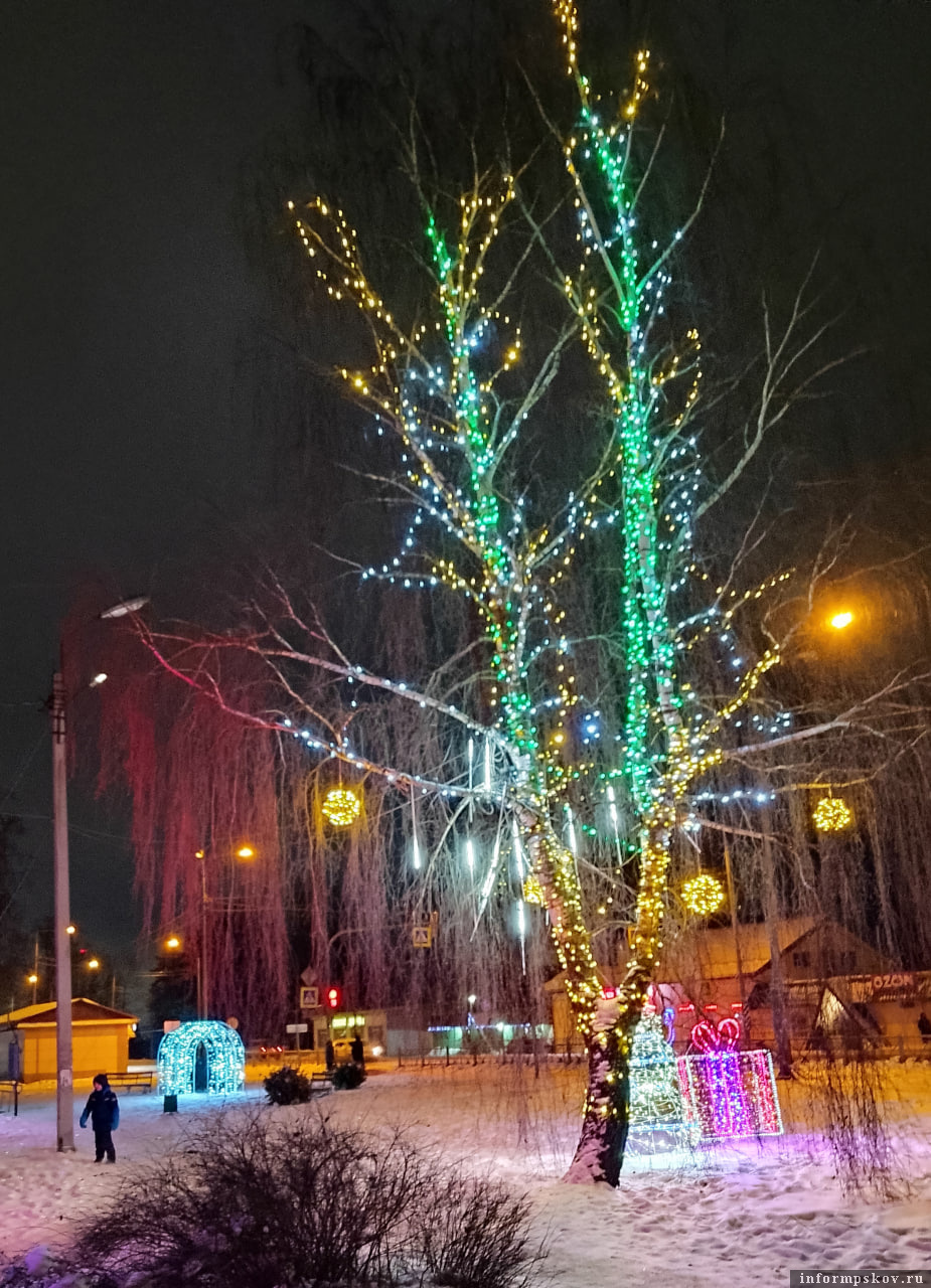 Красиво. Но с куржой было красивее