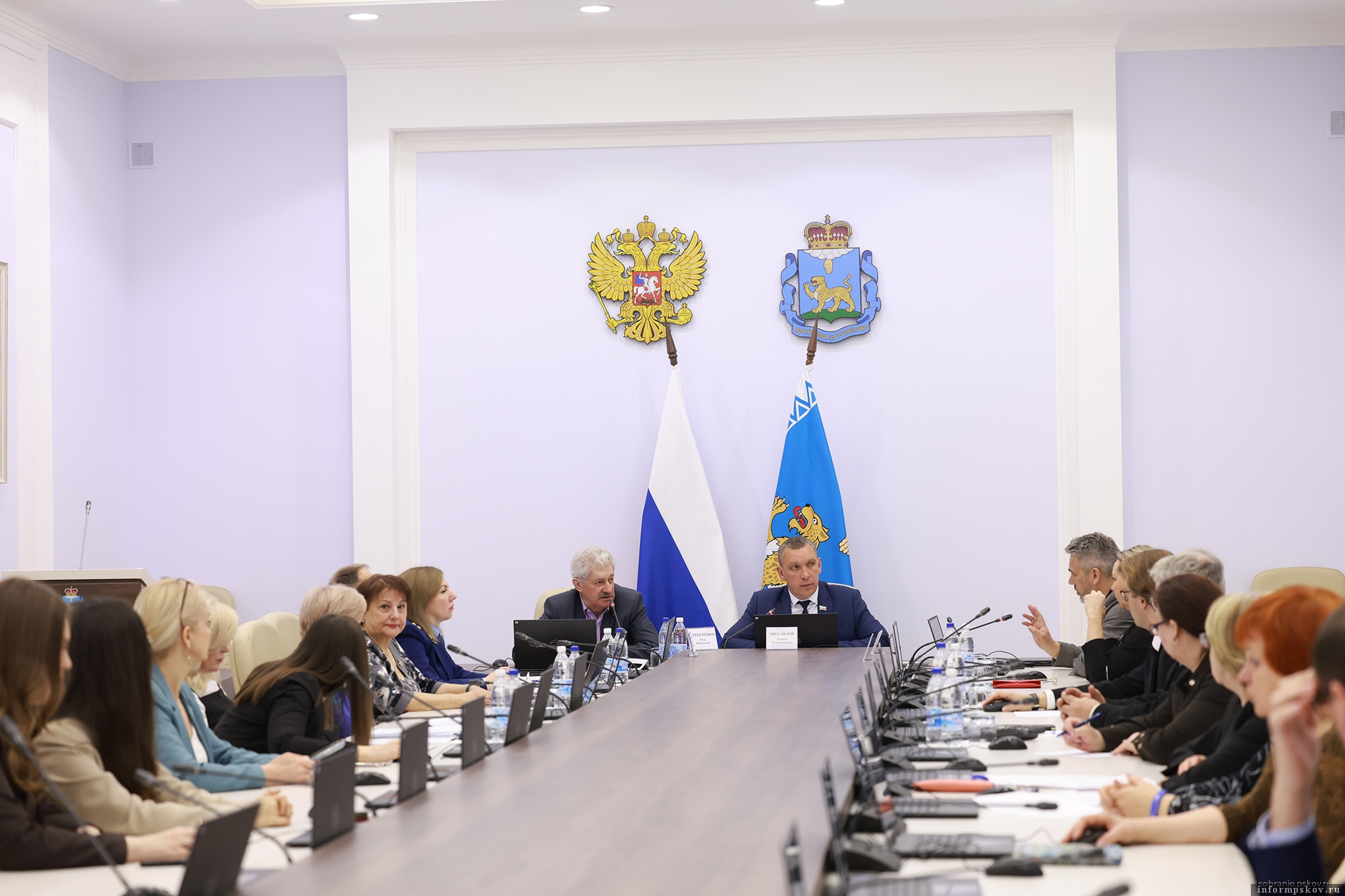 Фото: пресс-служба Псковского областного Собрания депутатов