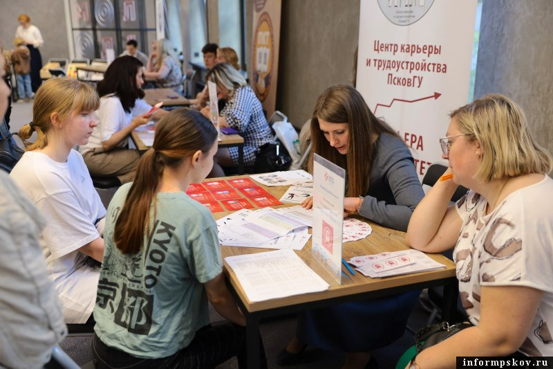 Фото: пресс-служба областного центра занятости