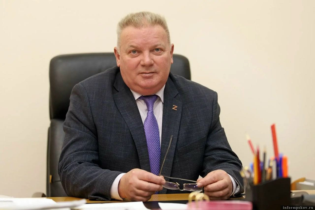 Фото: пресс-служба Псковского областного Собрания депутатов