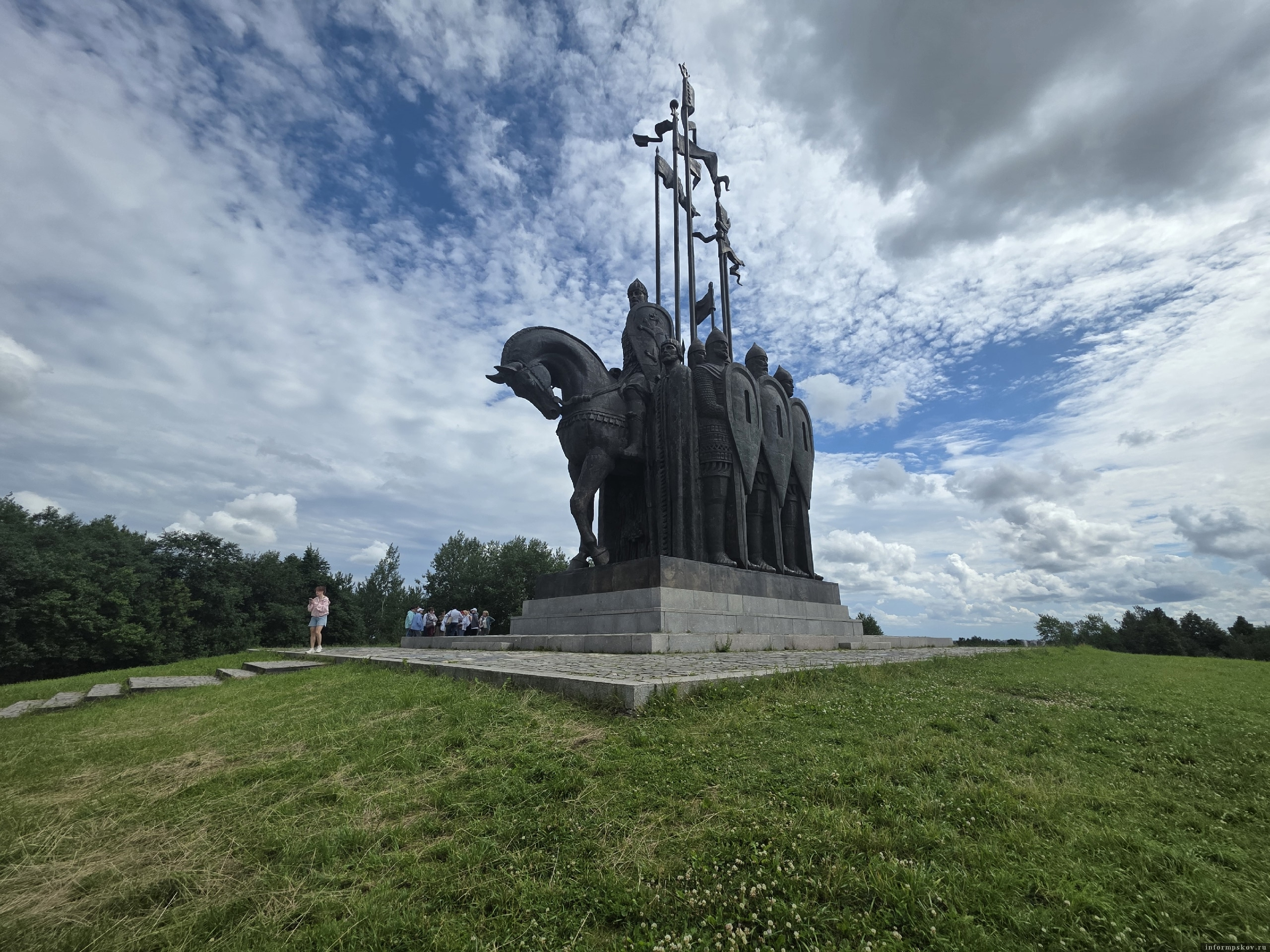 Памятник Александру Невскому на Соколихе