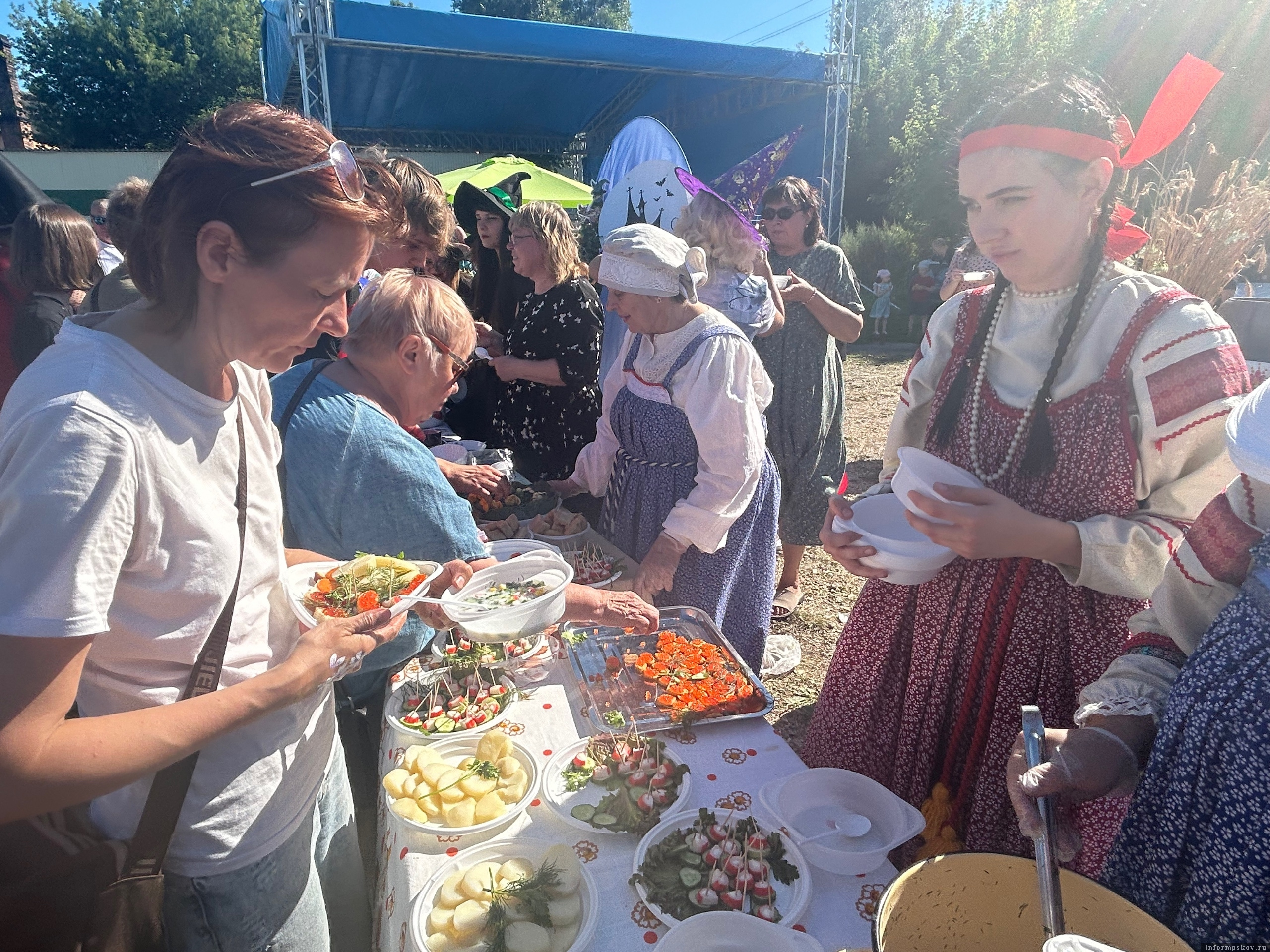 Фото здесь и далее: газета «Островские вести»