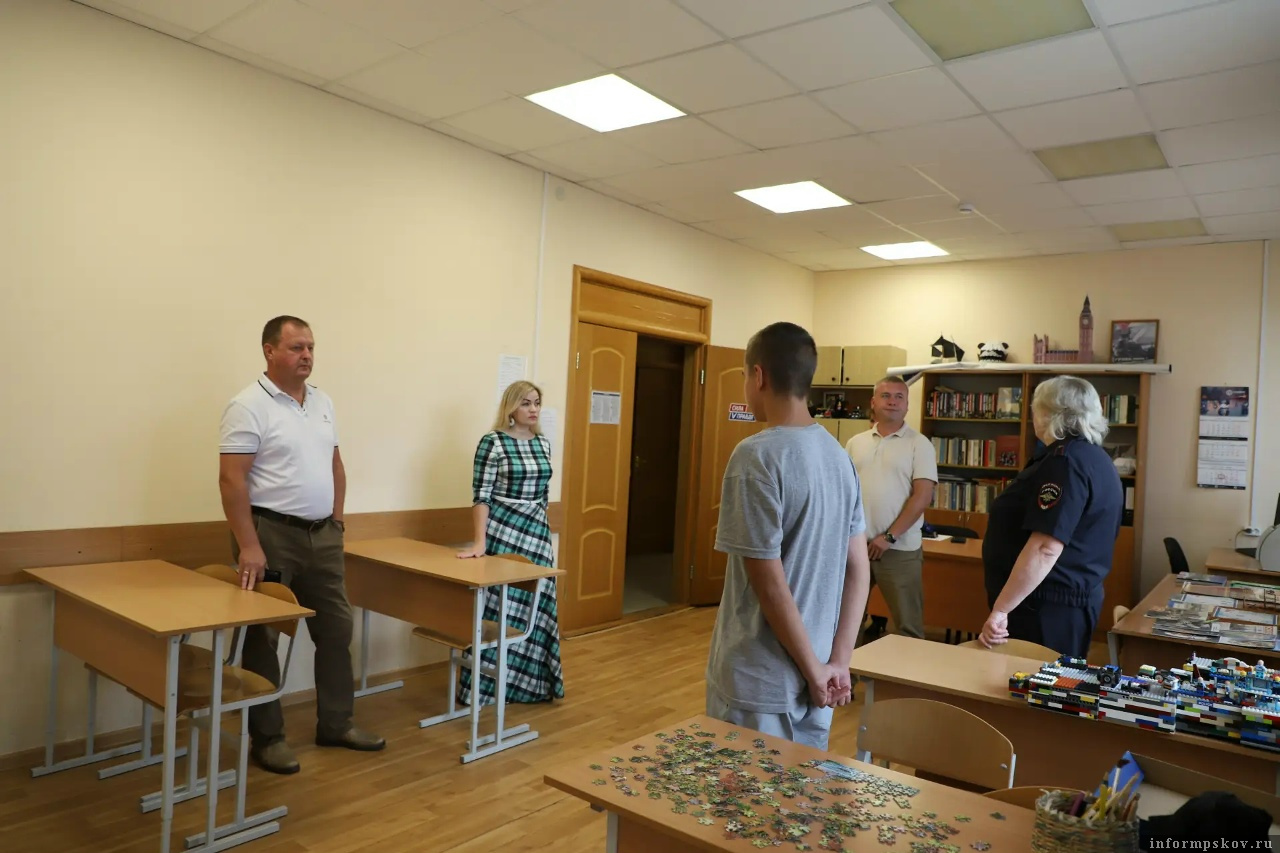 Фото ПАИ предоставили в пресс-службе УМВД России по Псковской области