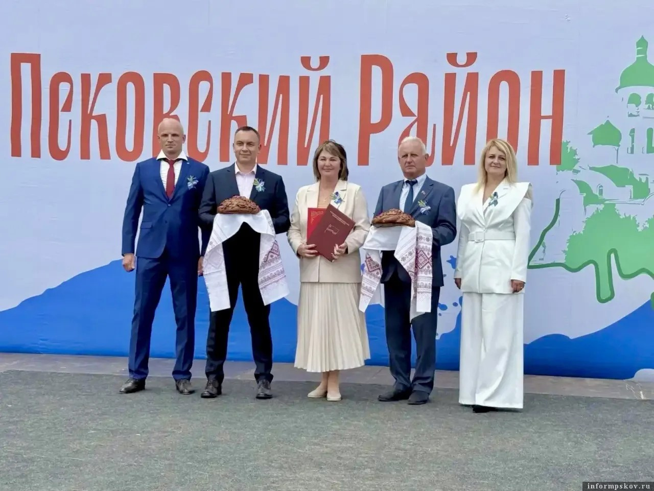 Фото из канала главы Псковского муниципального округа Натальи Фёдоровой в MAX