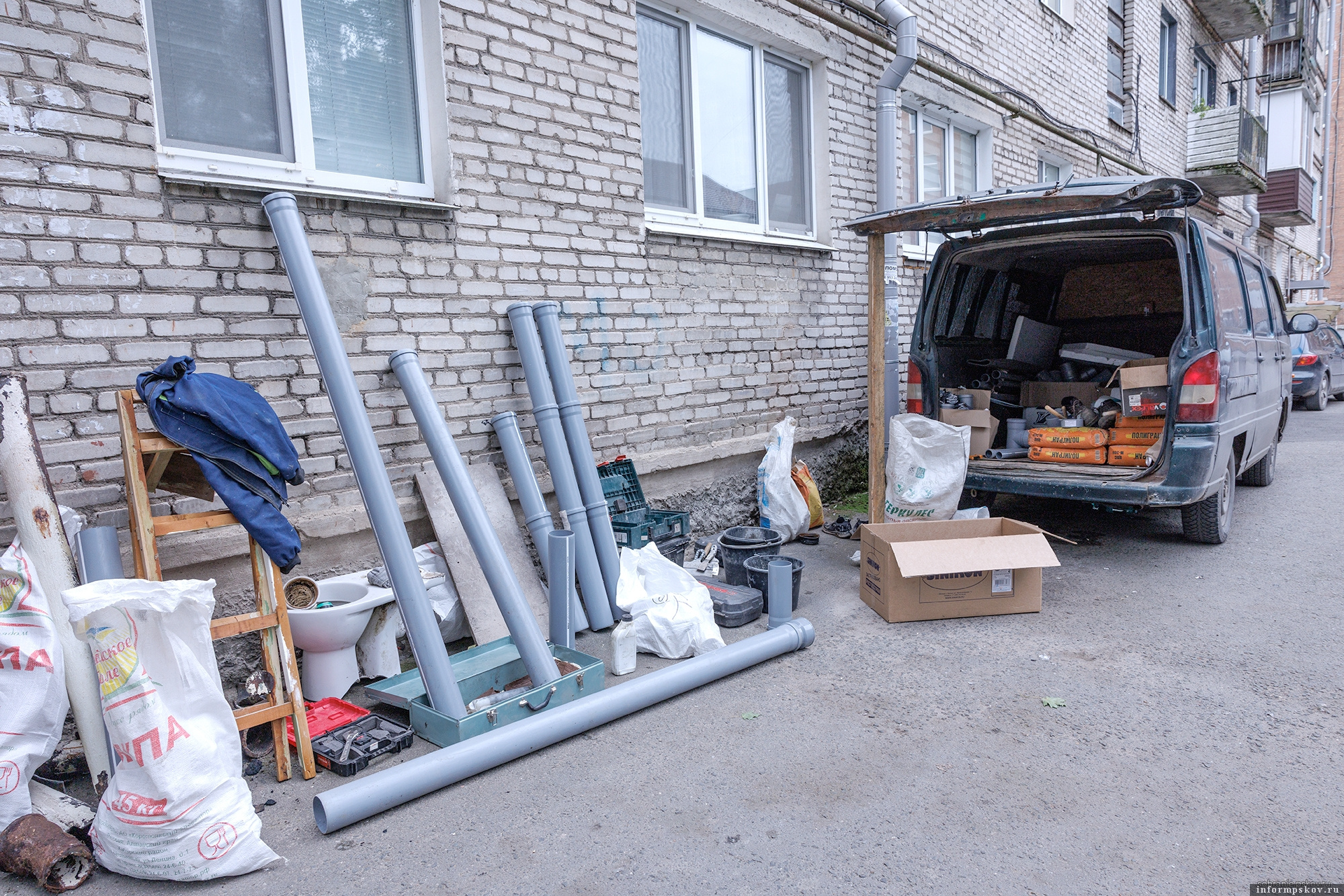 Фото здесь и далее: пресс-служба Законодательного собрания Псковской области