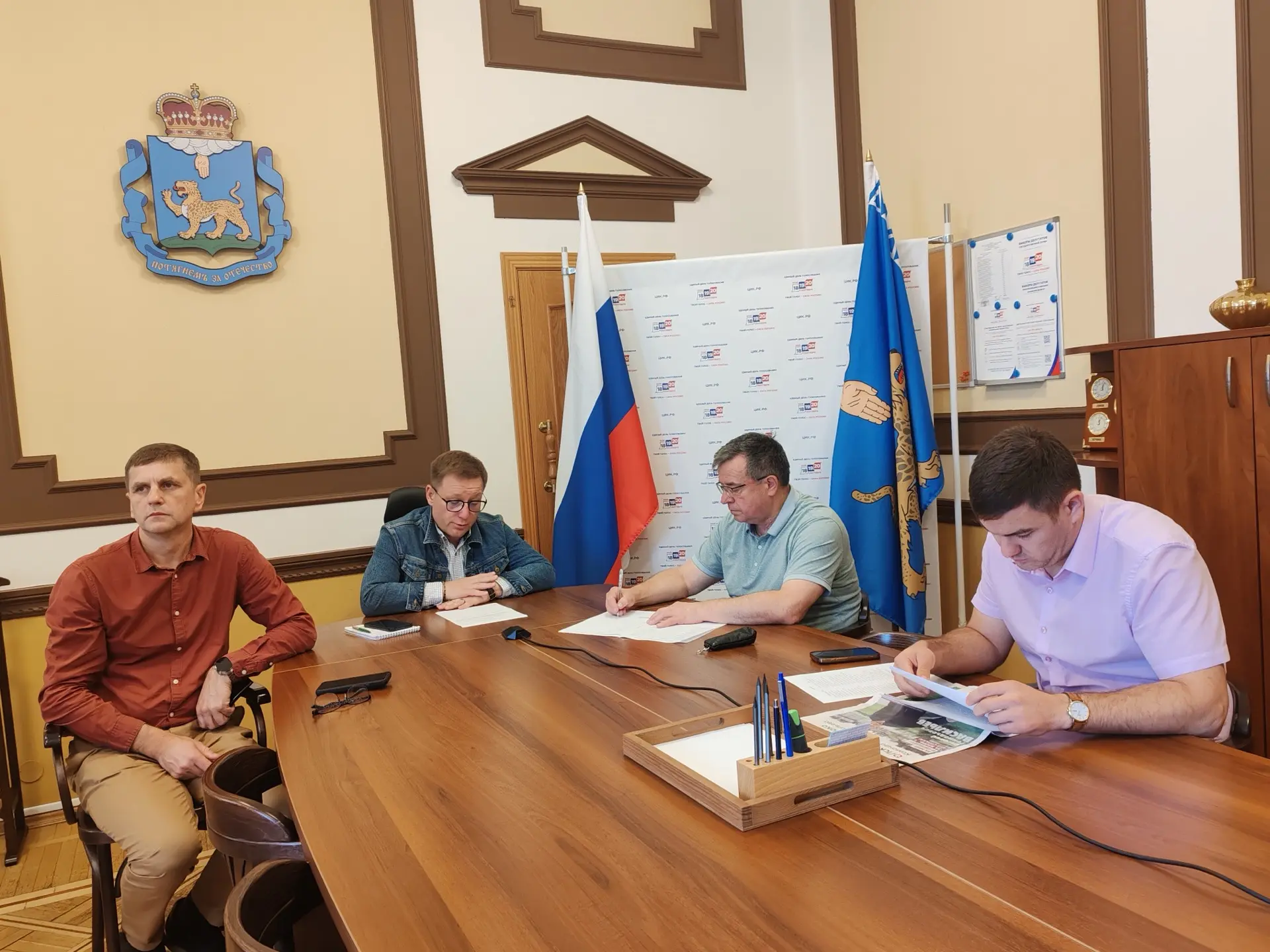 Фото: пресс-служба избирательной комиссии Псковской области
