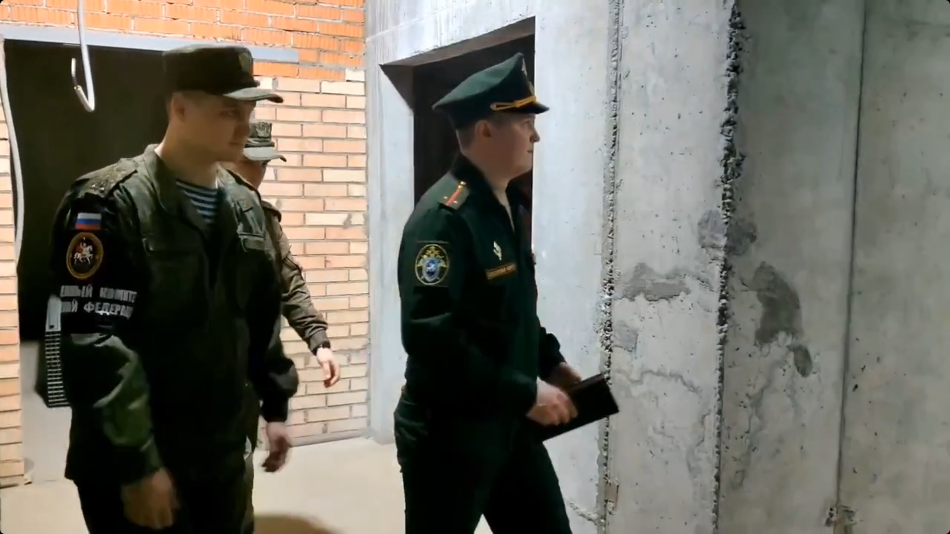 Скриншот видео, опубликованного в канале «Псковская сводка» в MAX