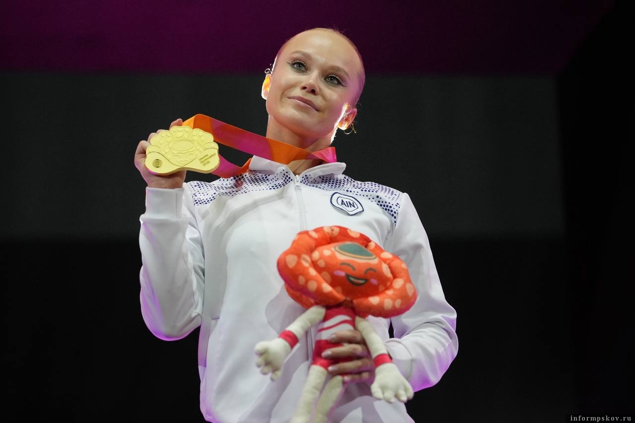 Ангелина Мельникова. Фото: Федерация гимнастики России