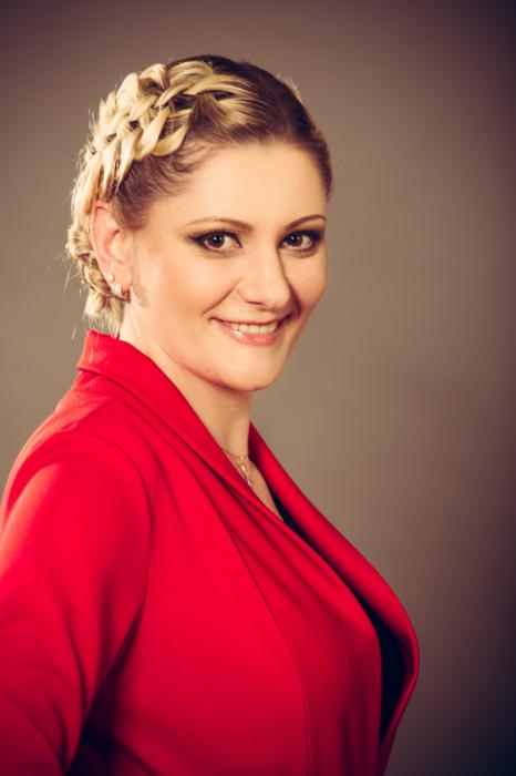 Анжелина Петрова