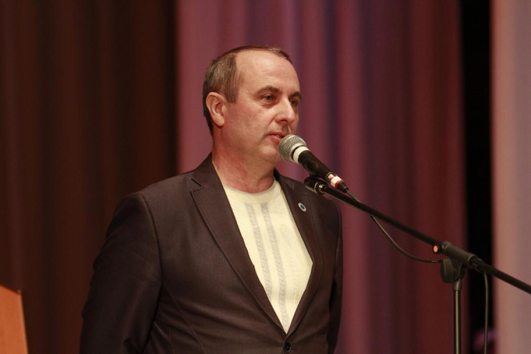 Заместитель председателя облизбиркома поздравил юных псковичей с Днем Конституции