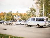 ДТП на перекрестке Коммунальной и Петровской