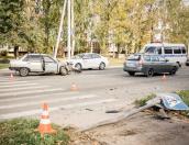 ДТП на перекрестке Коммунальной и Петровской