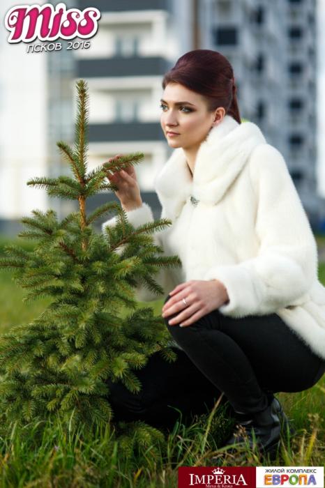 Фотосессия участниц «Мисс Псков 2016» в ЖК «Европа»