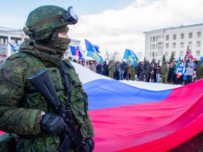 Митинг-концерт в Пскове в честь 2-й годовщины воссоединения Крыма с Россией. Фото: Александр Сидоренко