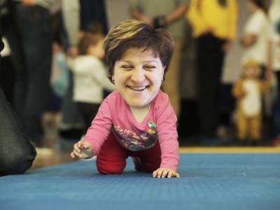 Детский омбудсмен Наталия Соколова должна быть всегда готова поставить себя на место ребенка. Участие в забеге в ползунках лишний раз это доказывает. 