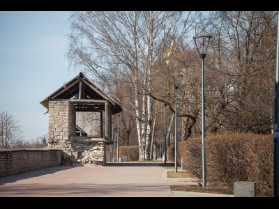Фонари в Сквере породнённых городов 