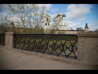Троицкий мост.  Оригинальная решётка