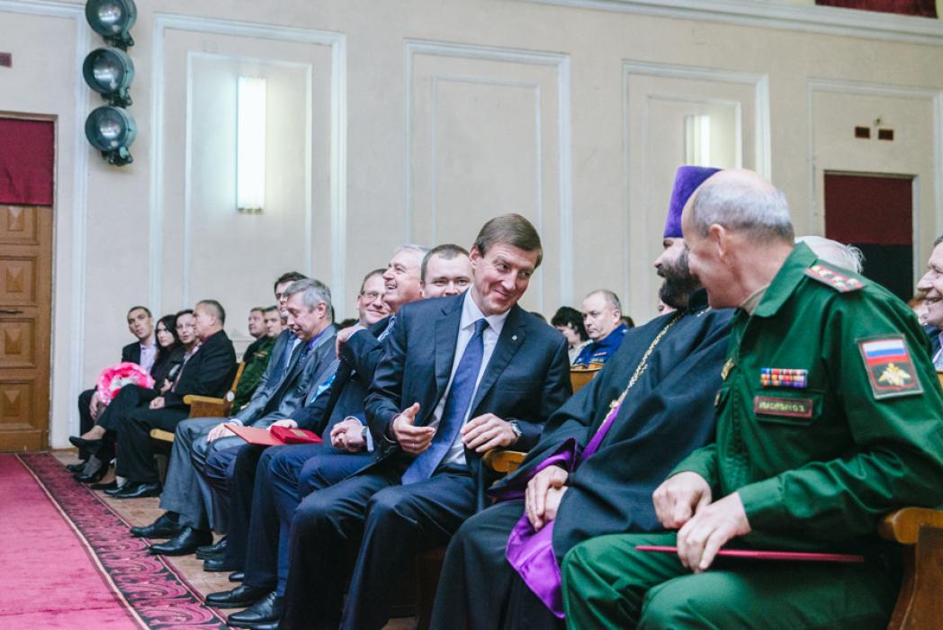 В должность главы Островского района вступил Дмитрий Быстров