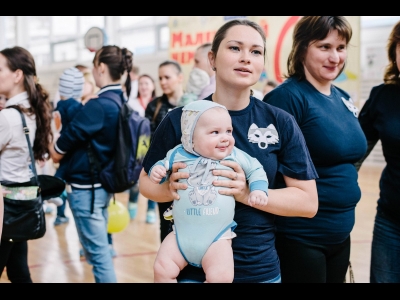 Участник забега в ползунках на празднике «Маленький чемпион» Ярослав Волков . Фото: Дарья Хваткова