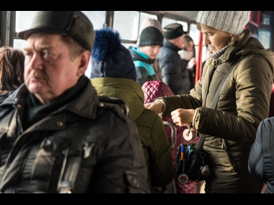 Подход приходится искать к пассажирам в любом настроении